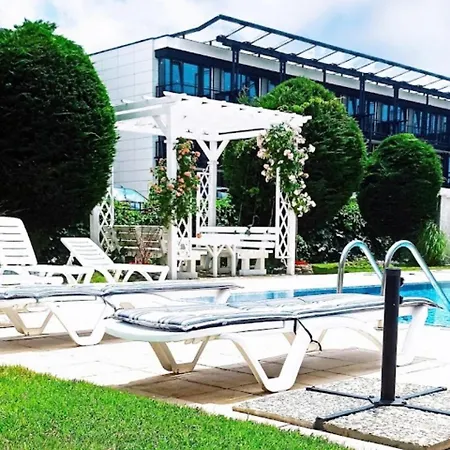 Nancy Sea Escape - Pool & Sea View 公寓 圣弗拉斯
